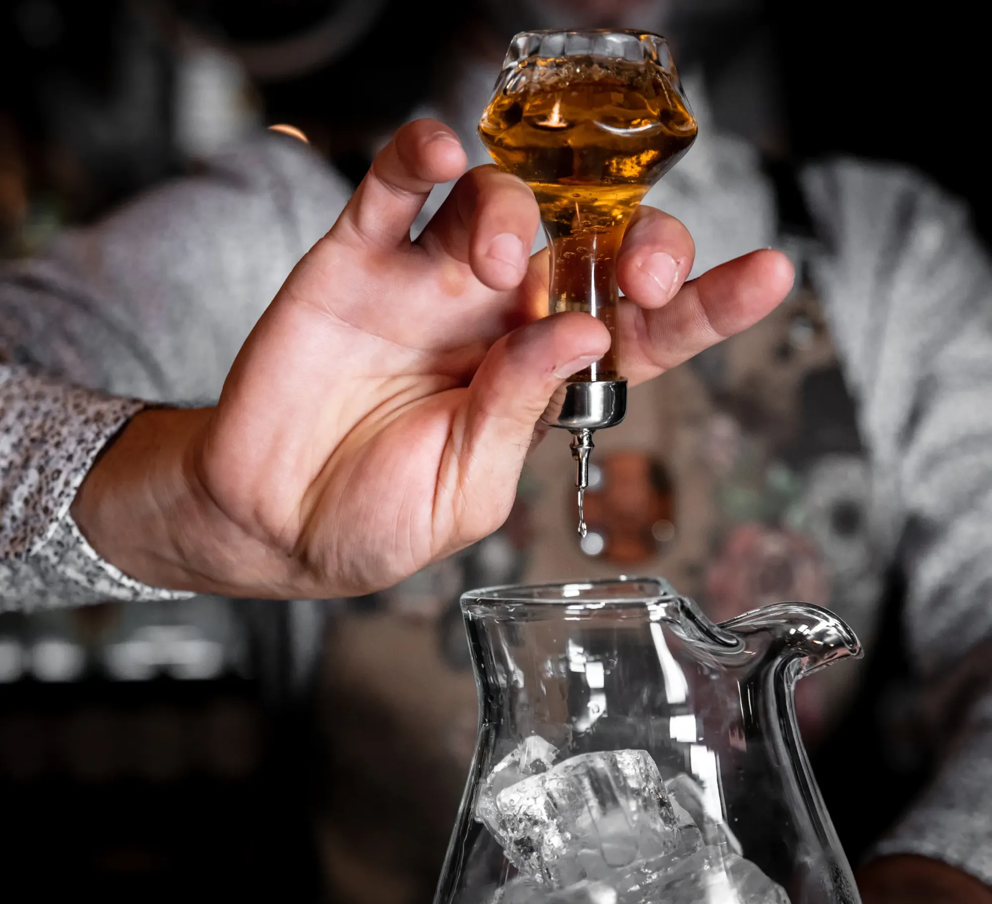 Bitter bottle dash pourer: la boccetta da 50 ml dosa una goccia nel mixing glass